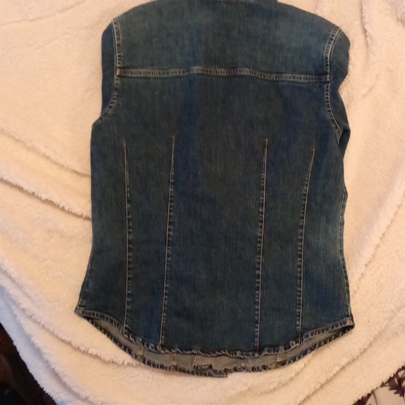 GAP Denim Jean Jacket - Picture 5 of 8